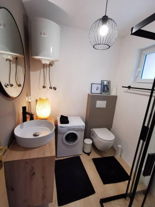 Ferienwohnung Mit 180° Meerblick Dobreć Exterior foto